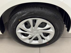 Toyota Vitz 1.0 - Image 17