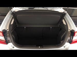 Toyota Starlet 1.5 XR auto - Image 13