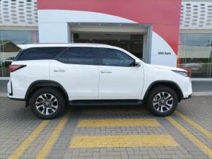 Toyota Fortuner 2.4GD-6 auto - Image 3