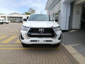 Toyota Hilux 2.4GD-6 double cab 4x4 Raider X auto - Image 4