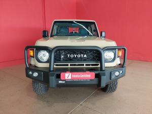 Toyota Land Cruiser 79 4.0 V6 double cab - Image 4