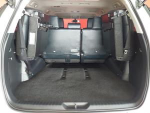 Toyota Fortuner 2.4GD-6 auto - Image 12
