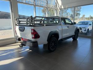Toyota Hilux 2.8GD-6 Xtra cab 4x4 Legend manual - Image 2