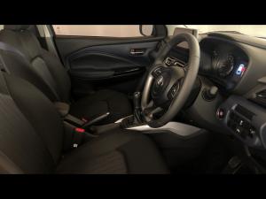 Toyota Starlet 1.5 XR manual - Image 10