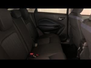 Toyota Starlet 1.5 XR manual - Image 12