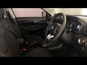 Toyota Urban Cruiser 1.5 XR auto - Image 10