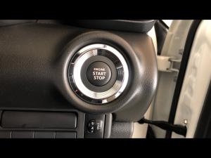 Toyota Urban Cruiser 1.5 XR manual - Image 16