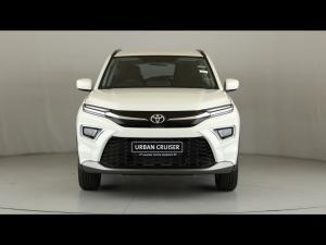 Toyota Urban Cruiser 1.5 XR manual - Image 4