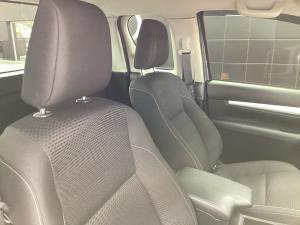 Toyota Hilux 2.4GD-6 Xtra cab Raider auto - Image 14