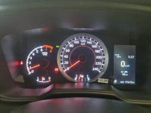 Toyota Corolla Cross 1.8 Xi - Image 11