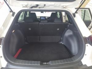 Toyota Corolla Cross 1.8 Xi - Image 16