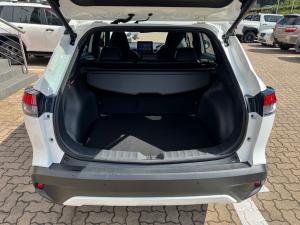 Toyota Corolla Cross 1.8 XR - Image 17