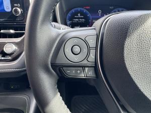 Toyota Corolla hatch 2.0 XR - Image 9