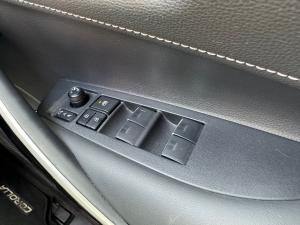 Toyota Corolla hatch 2.0 XR - Image 23