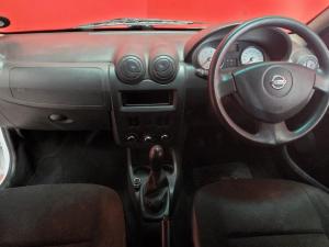 Nissan NP200 1.6 Safety PackS/C - Image 6