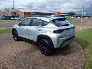 Toyota Starlet Cross 1.5Xs - Image 20