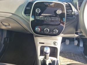 Renault Captur 900T Blaze 5-Door - Image 16