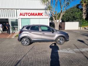 Renault Captur 900T Blaze 5-Door - Image 3