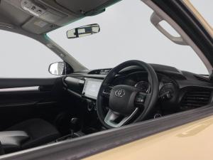 Toyota Hilux 2.4 GD-6 RB Raider automaticE/CAB - Image 19
