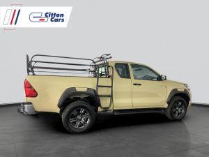 Toyota Hilux 2.4 GD-6 RB Raider automaticE/CAB - Image 4