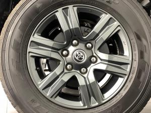 Toyota Hilux 2.4 GD-6 RB Raider automaticE/CAB - Image 17