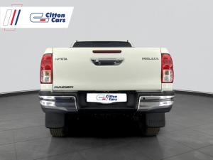 Toyota Hilux 2.4 GD-6 RB Raider automaticE/CAB - Image 6