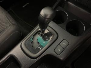 Toyota Hilux 2.4 GD-6 RB Raider automaticE/CAB - Image 8