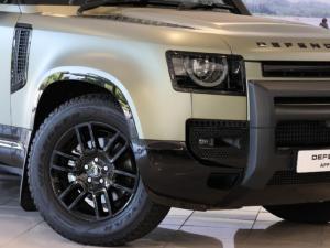 Land Rover Defender 110 D250 X-Dynamic SE - Image 15