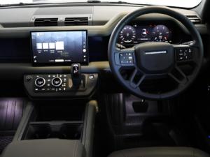 Land Rover Defender 110 D250 X-Dynamic SE - Image 19