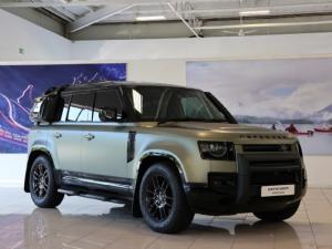 Land Rover Defender 110 D250 X-Dynamic SE - Image 1