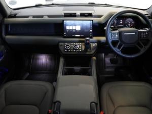 Land Rover Defender 110 D250 X-Dynamic SE - Image 8