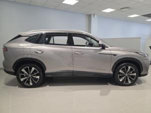 MG HS 1.5T Comfort - Image 3