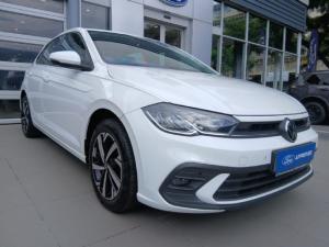 Volkswagen Polo hatch 1.0TSI Life auto - Image 5