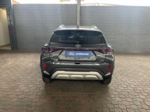 Toyota Starlet Cross 1.5 XR auto - Image 5