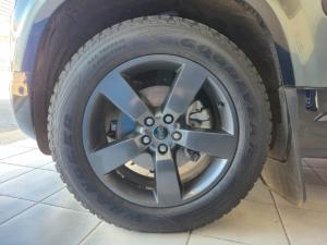 Land Rover Defender 110 D240 X-Dynamic HSE - Image 15