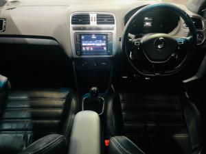 Volkswagen Polo Vivo hatch 1.0TSI GT - Image 5