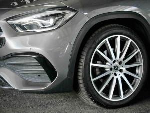 Mercedes-Benz GLA GLA200d - Image 5
