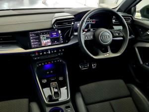 Audi A3 sedan TFSI S line Plus - Image 12