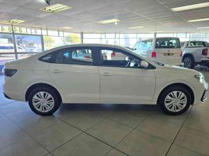 Volkswagen Polo sedan 1.6 manual - Image 6