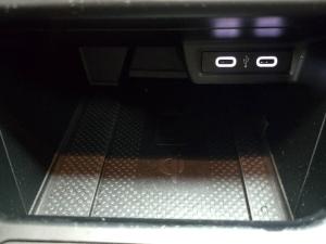 Volkswagen Polo hatch 1.0TSI Life auto - Image 20