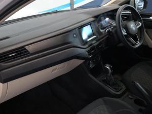 Volkswagen Polo sedan 1.6 auto - Image 14