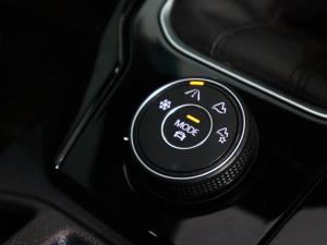 Volkswagen T-Roc 2.0TSI 4Motion R-Line - Image 16
