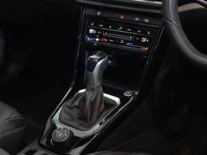 Volkswagen T-Roc 2.0TSI 4Motion R-Line - Image 24