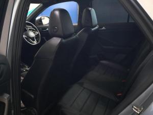 Volkswagen T-Roc 2.0TSI 4Motion R-Line - Image 27