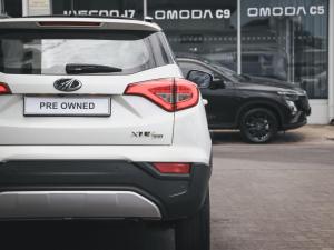 Mahindra XUV300 1.5TD W8 - Image 11