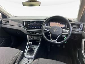 Volkswagen Polo hatch 1.0TSI Life manual - Image 10