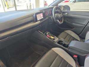 Volkswagen Golf GTI - Image 13