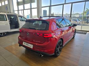 Volkswagen Golf GTI - Image 6