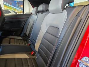 Volkswagen Golf GTI - Image 9