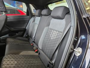 Volkswagen Polo hatch 1.0TSI R-Line - Image 19